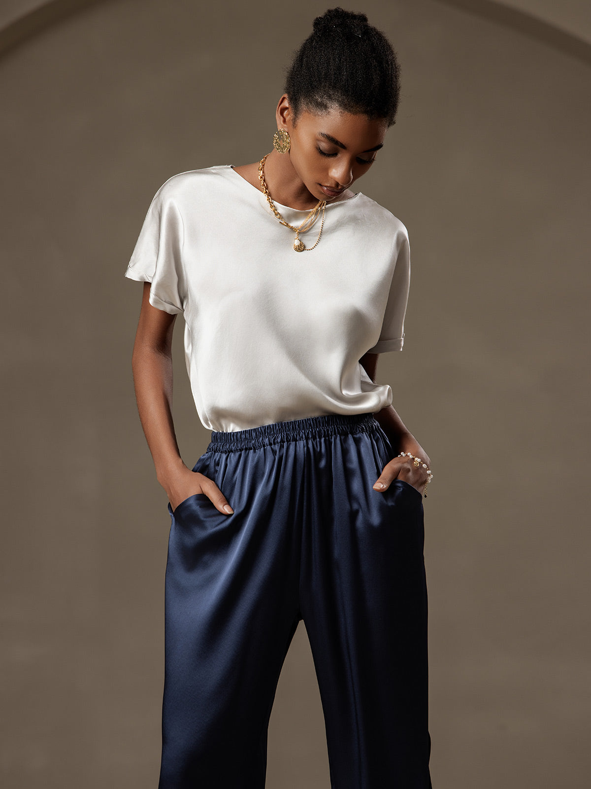 19Momme Soie Décontracté Manches Courtes T-Shirt 19Momme Soie Décontracté Manches Courtes T-Shirt