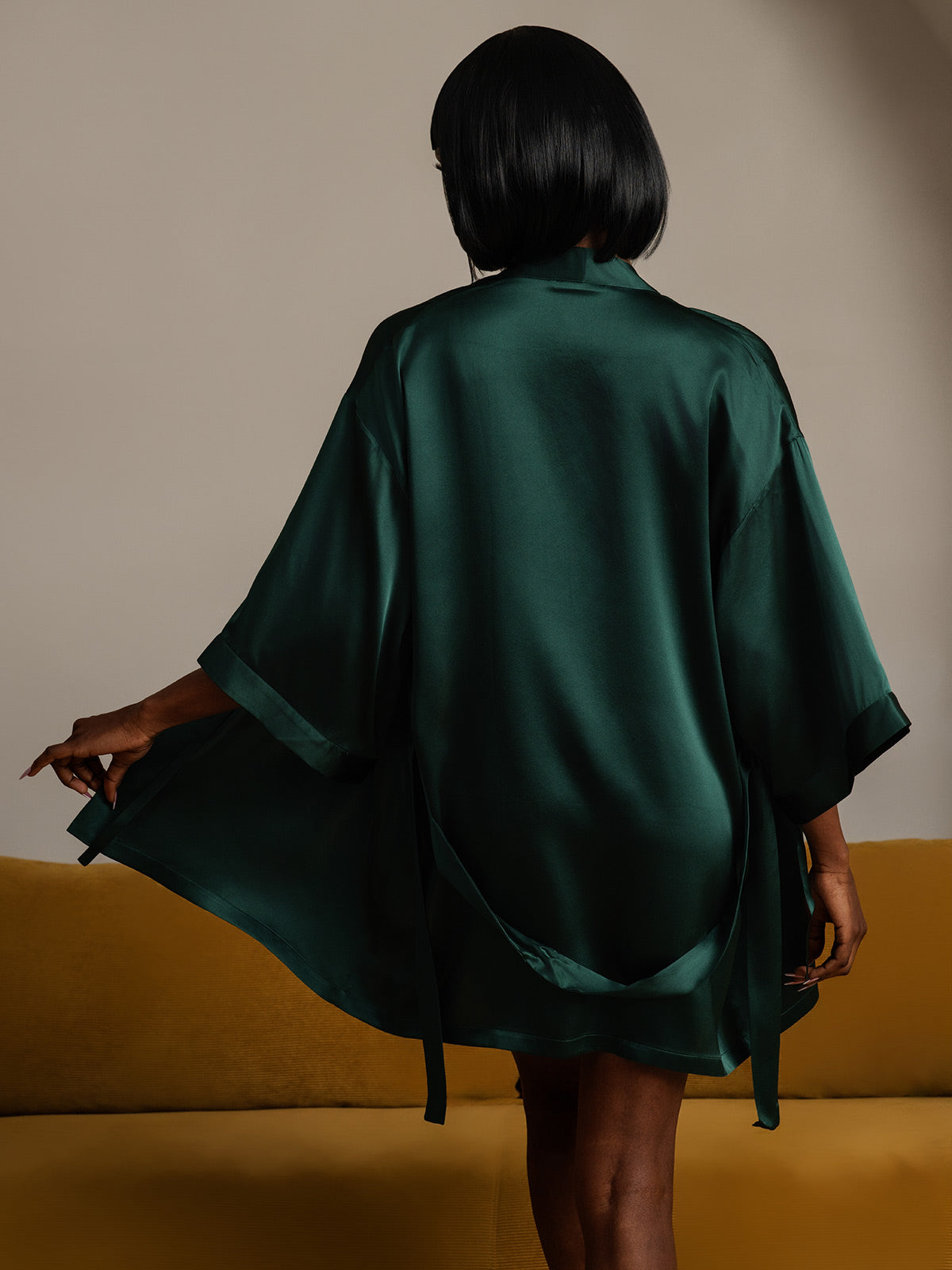 Kimono Peignoir Courte En Soie Pure Brillante Pour Femme