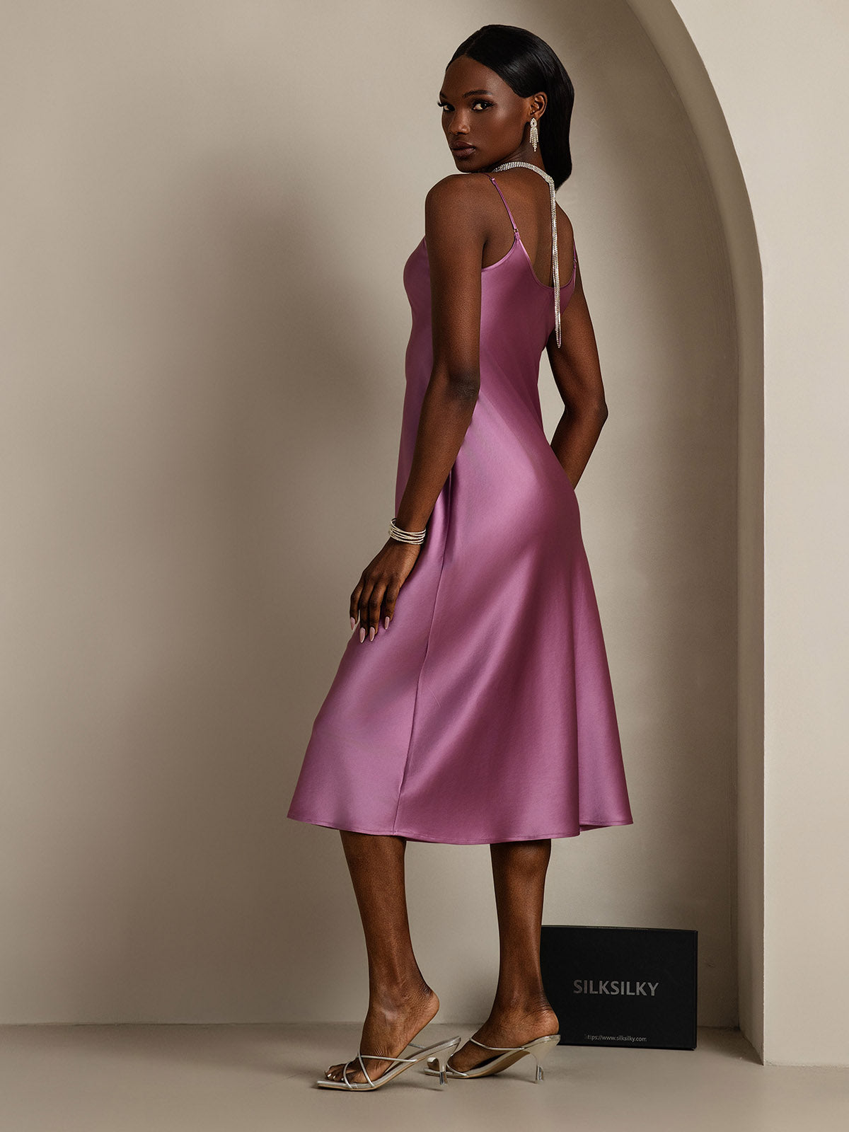 Robe Longue en Soie Pure avec Bretelles Spaghetti Robe Longue en Soie Pure avec Bretelles Spaghetti