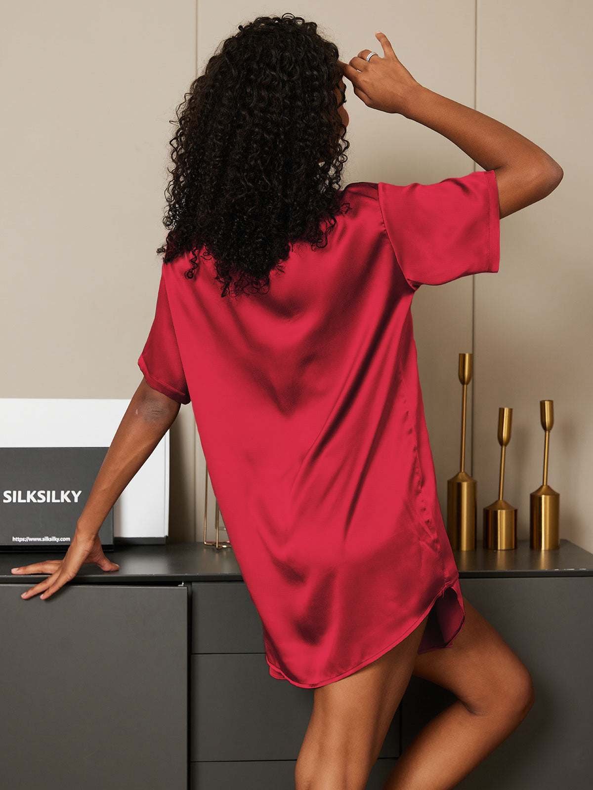 Ensemble Pyjama Court En Soie Oversize Pour Femmes Ensemble Pyjama Court En Soie Oversize Pour Femmes