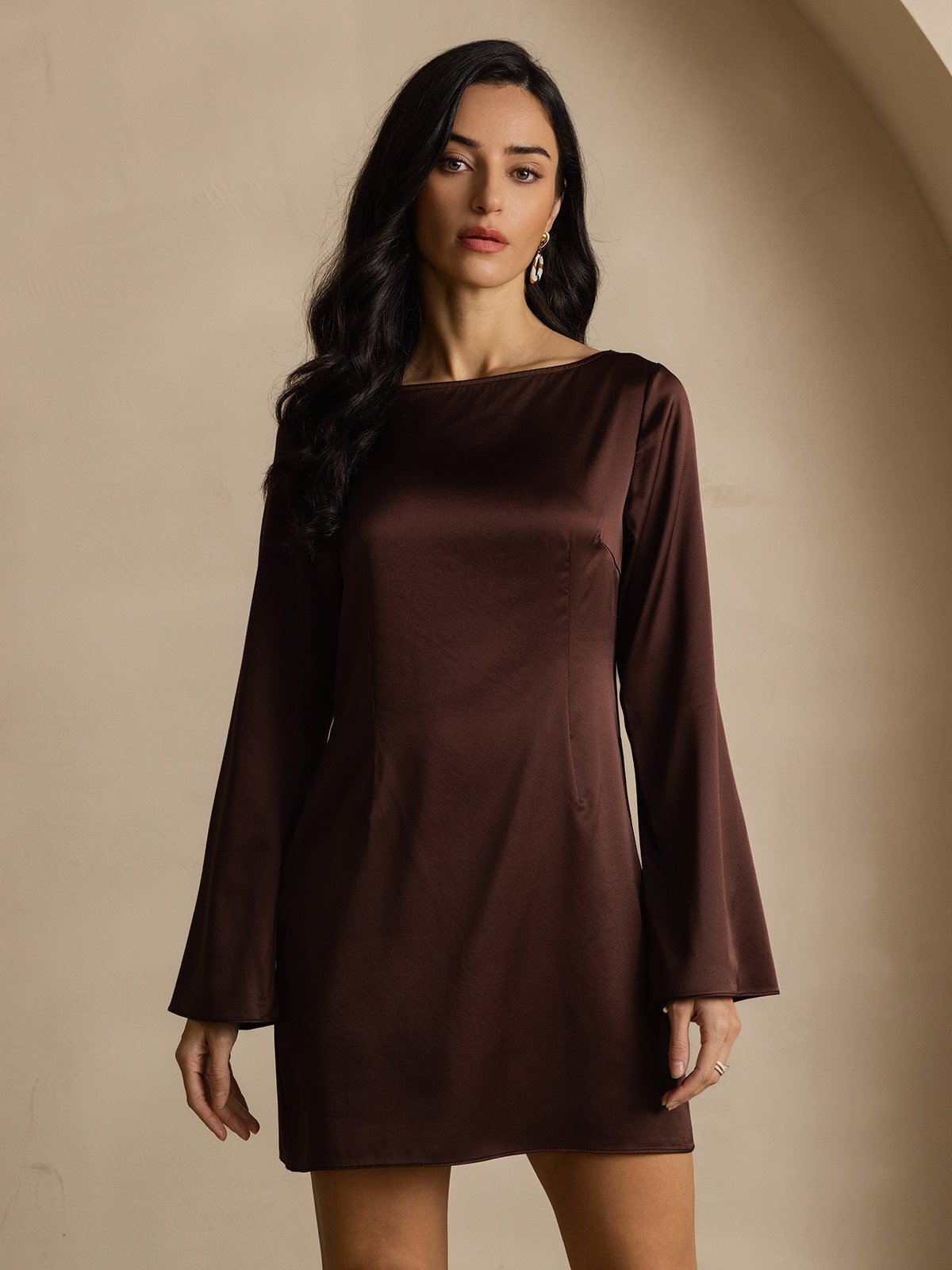 19Momme Robe Élégante à Manches Longues en Soie 19Momme Robe Élégante à Manches Longues en Soie