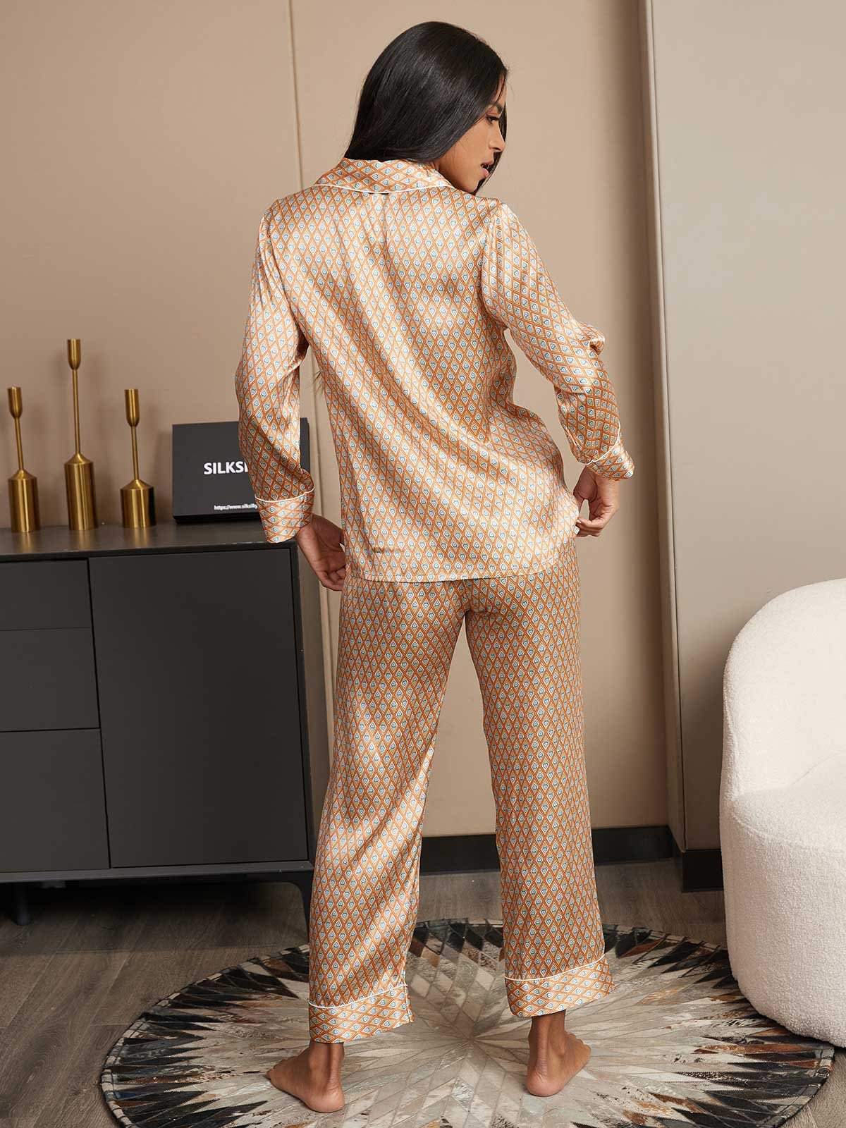 Femme Pyjamas Pure Soie Géométrique Manches longues Femme Pyjamas Pure Soie Géométrique Manches longues