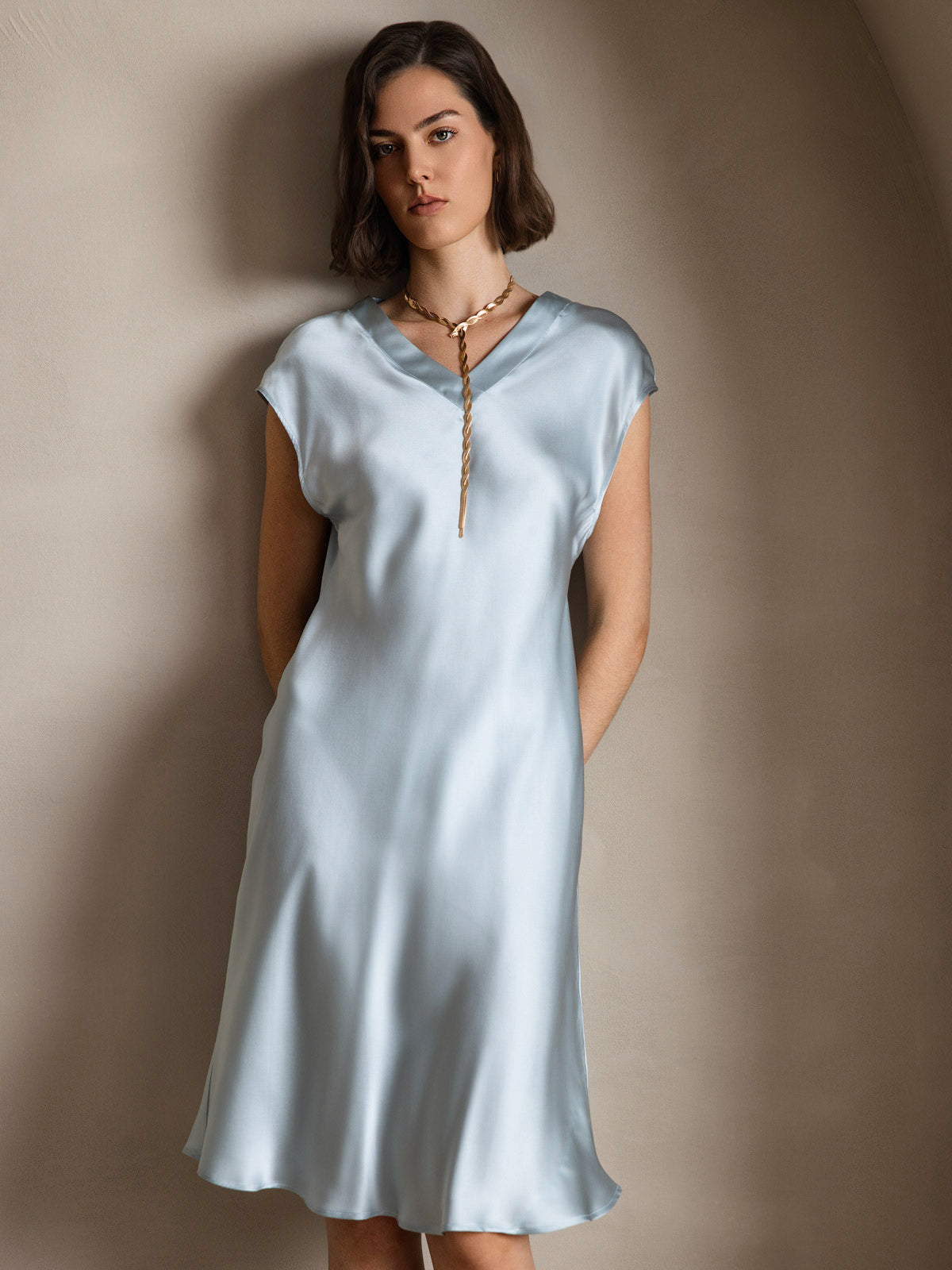 Pure Soie Élégante Cap Sleeve Robe Pure Soie Élégante Cap Sleeve Robe