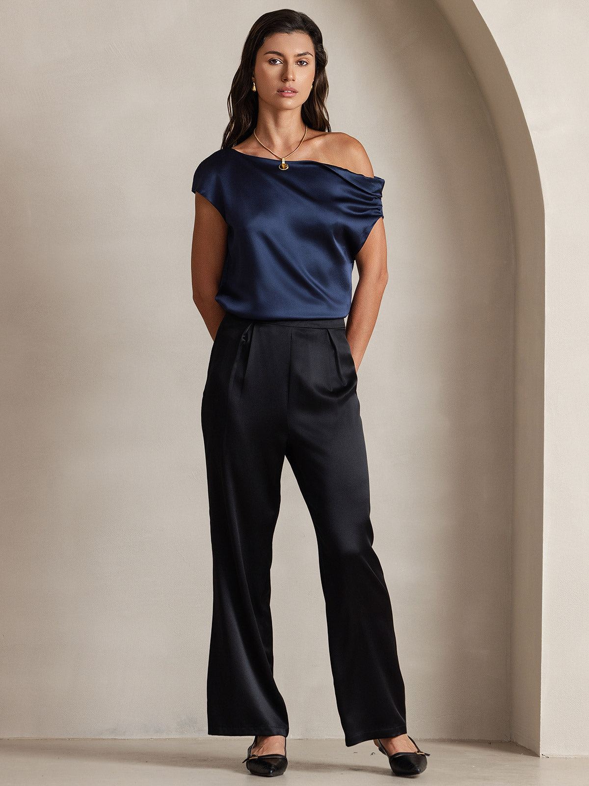 19Momme Soie Chic Unique Épaule Blouse 19Momme Soie Chic Unique Épaule Blouse