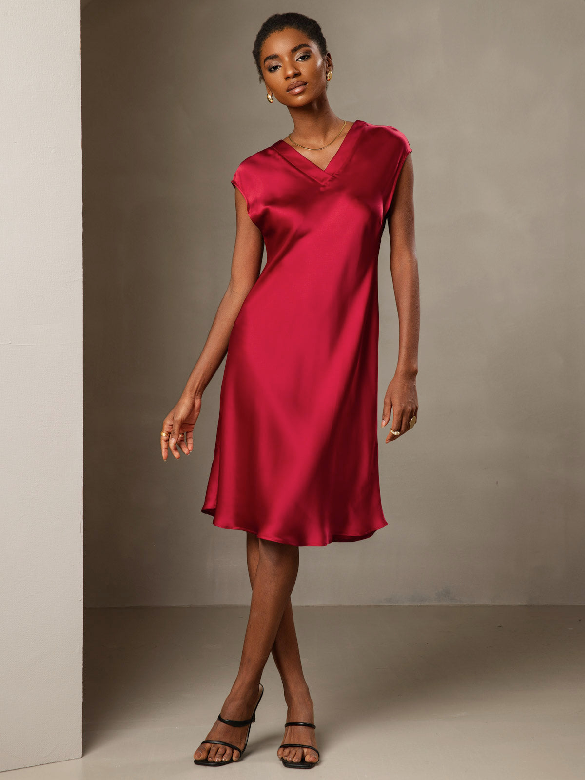 Pure Soie Élégante Cap Sleeve Robe Pure Soie Élégante Cap Sleeve Robe