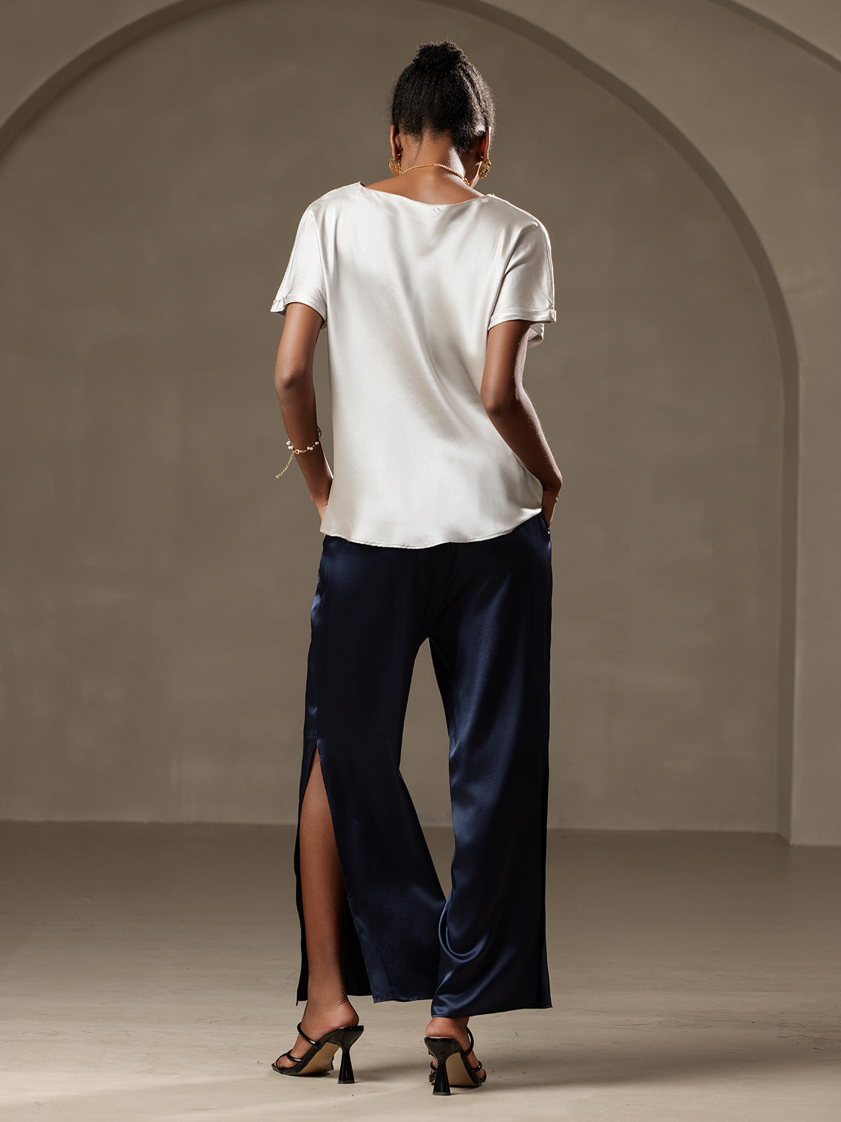19Momme Soie Décontracté Manches Courtes T-Shirt 19Momme Soie Décontracté Manches Courtes T-Shirt