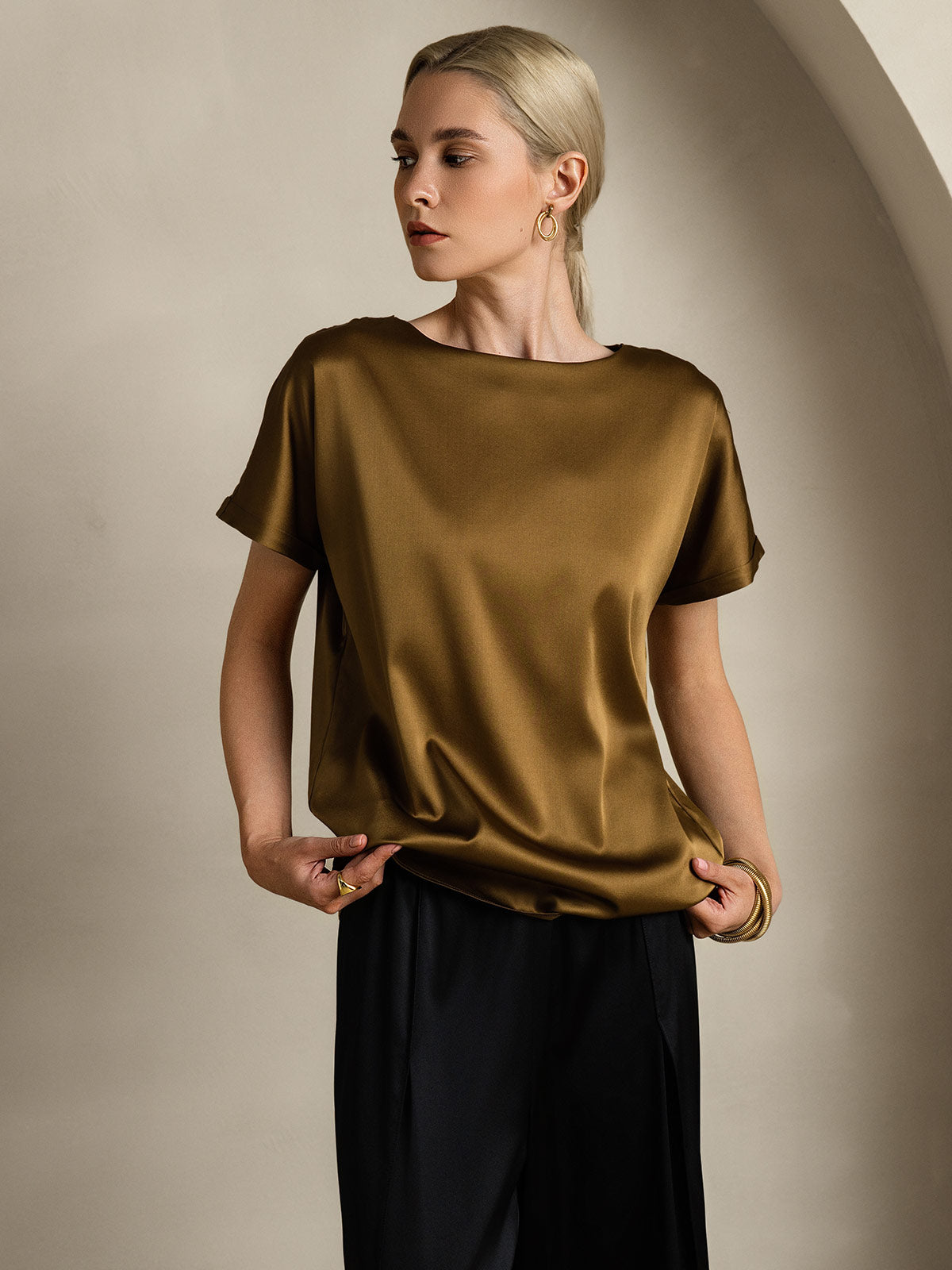 19Momme Soie Décontracté Manches Courtes T-Shirt 19Momme Soie Décontracté Manches Courtes T-Shirt