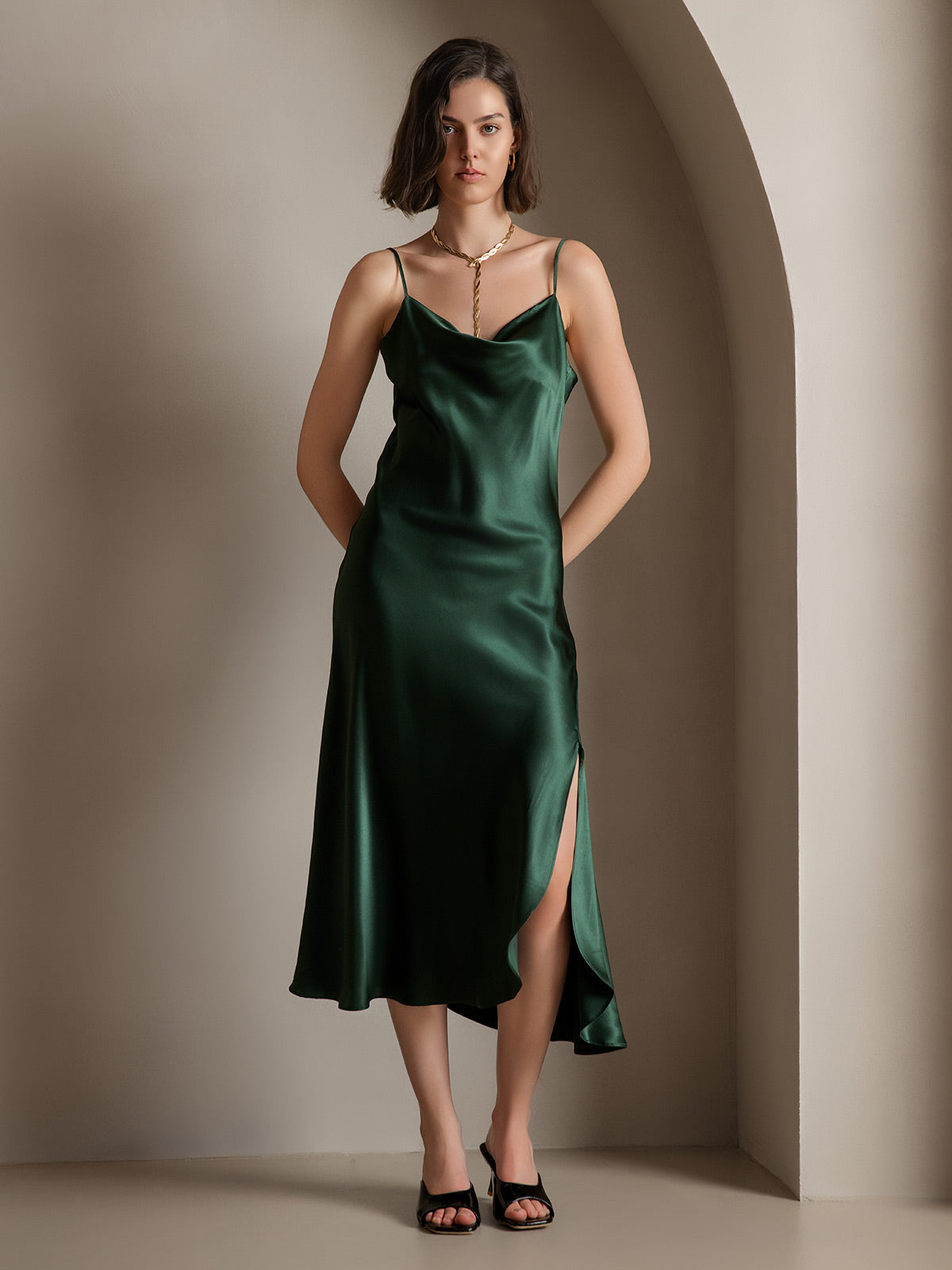 Pure Soie Bretelles Spaghetti Fente Longue Robe Pure Soie Bretelles Spaghetti Fente Longue Robe