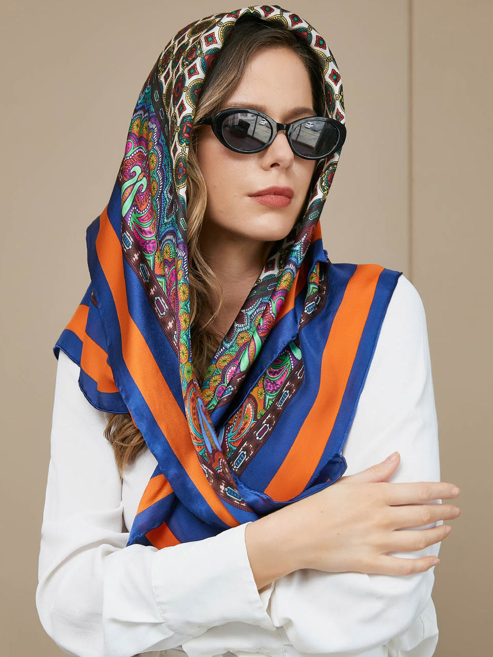 Foulard / Châle Carré Bohème en Pure Soie 86x86cm