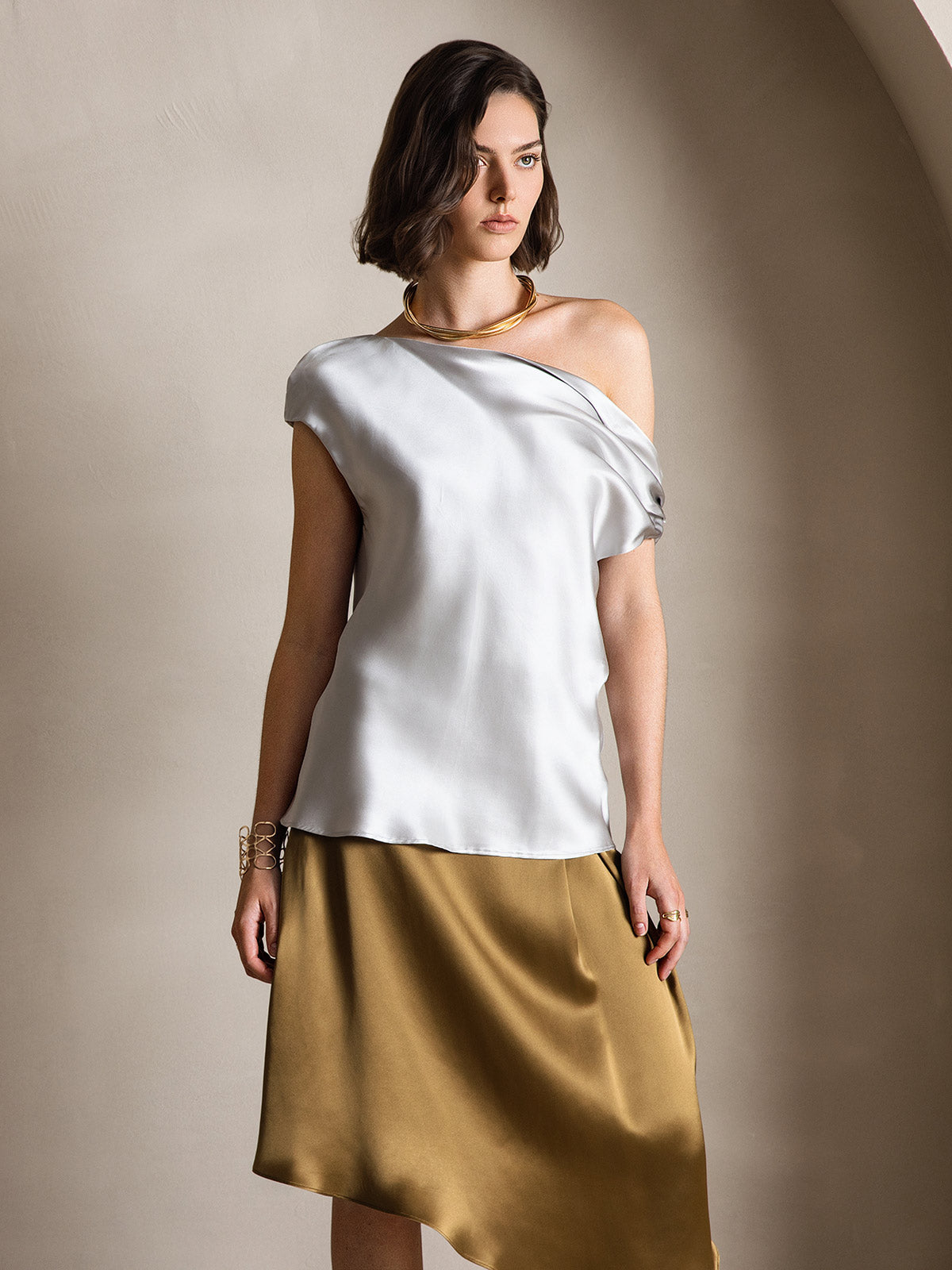 19Momme Soie Chic Unique Épaule Blouse 19Momme Soie Chic Unique Épaule Blouse