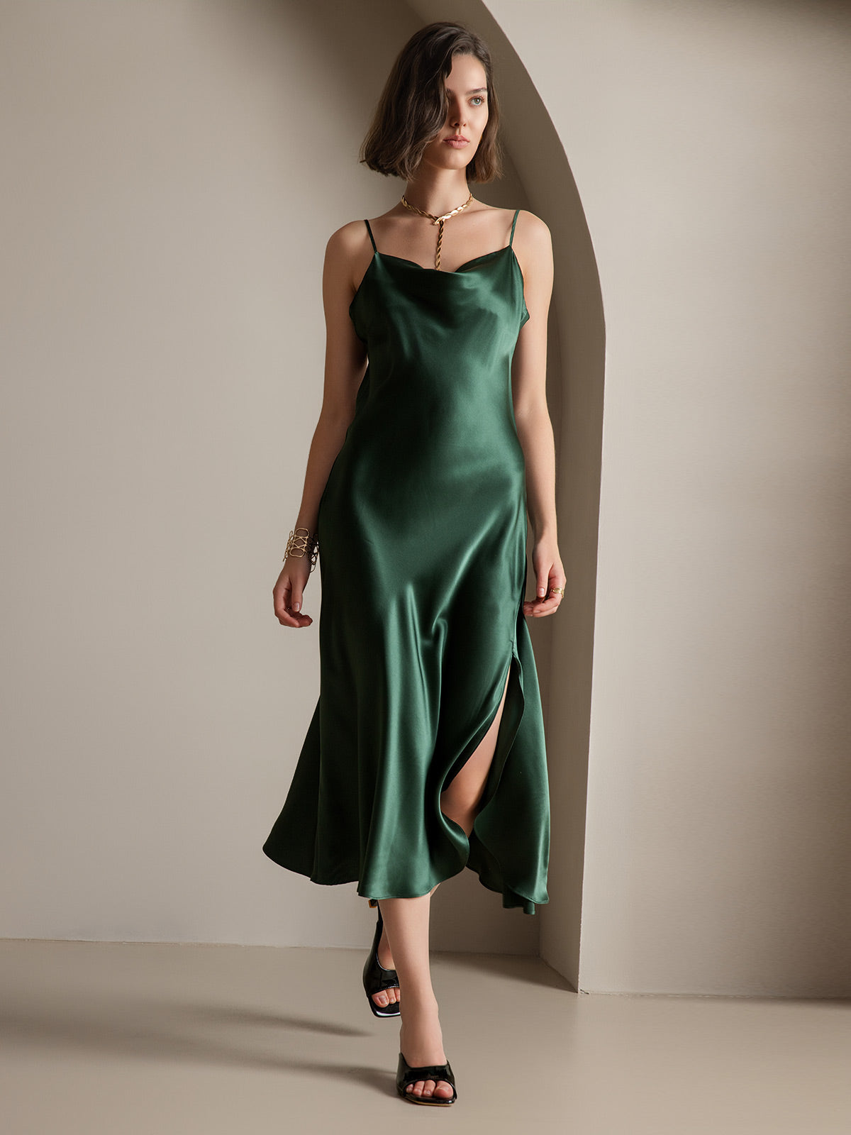 Pure Soie Bretelles Spaghetti Fente Longue Robe Pure Soie Bretelles Spaghetti Fente Longue Robe