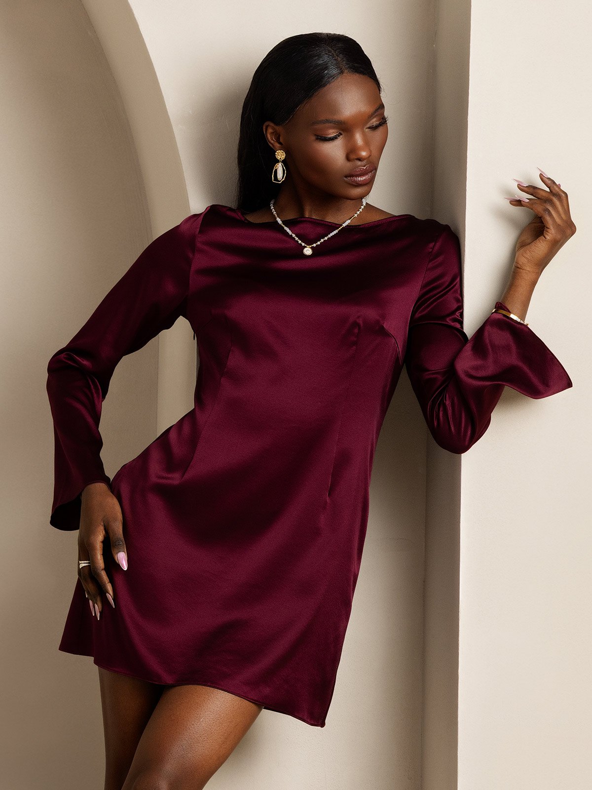 19Momme Robe Élégante à Manches Longues en Soie 19Momme Robe Élégante à Manches Longues en Soie