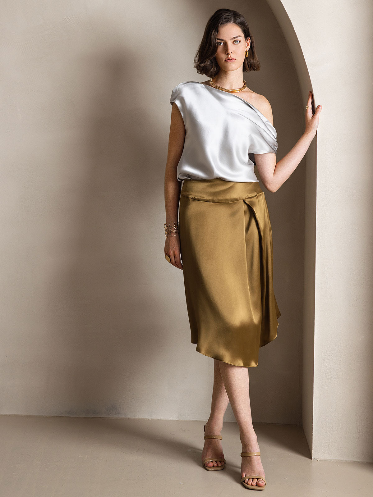 19Momme Soie Chic Unique Épaule Blouse 19Momme Soie Chic Unique Épaule Blouse