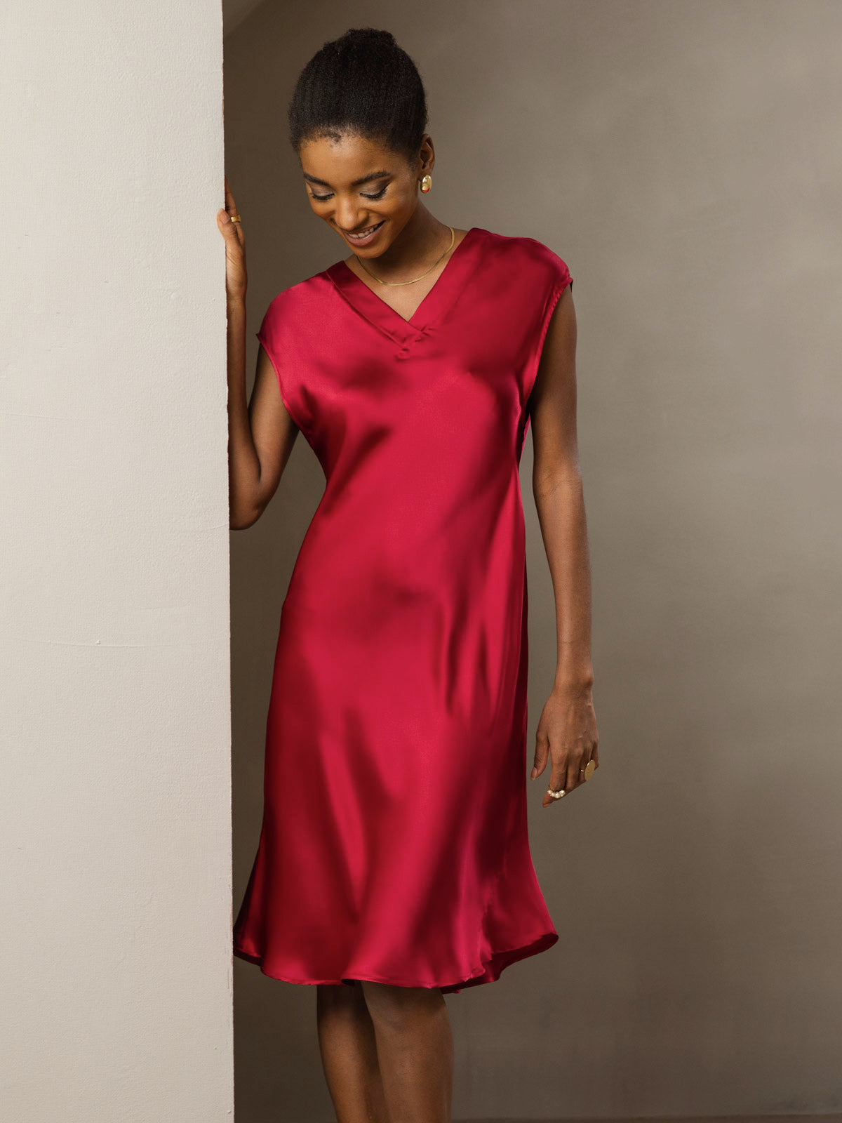 Pure Soie Élégante Cap Sleeve Robe Pure Soie Élégante Cap Sleeve Robe