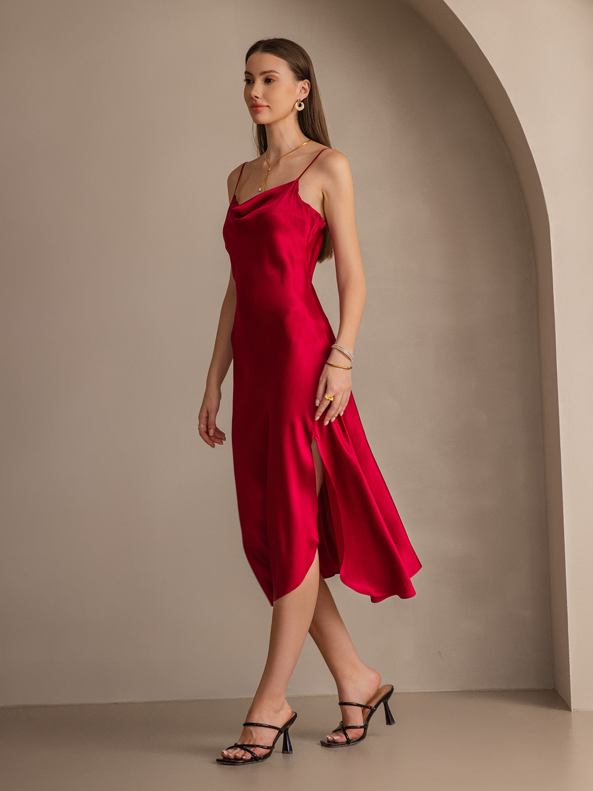 Pure Soie Bretelles Spaghetti Fente Longue Robe Pure Soie Bretelles Spaghetti Fente Longue Robe