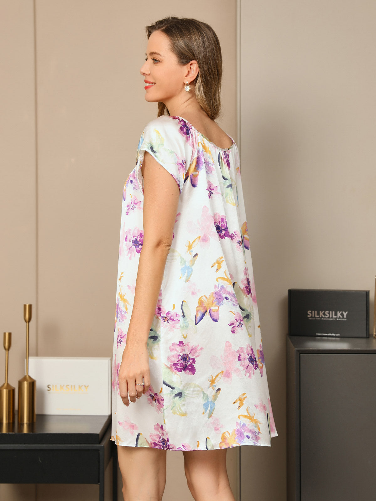 Chemises de nuit Pure Soie Floral Occasionnel Mignon Chemises de nuit Pure Soie Floral Occasionnel Mignon