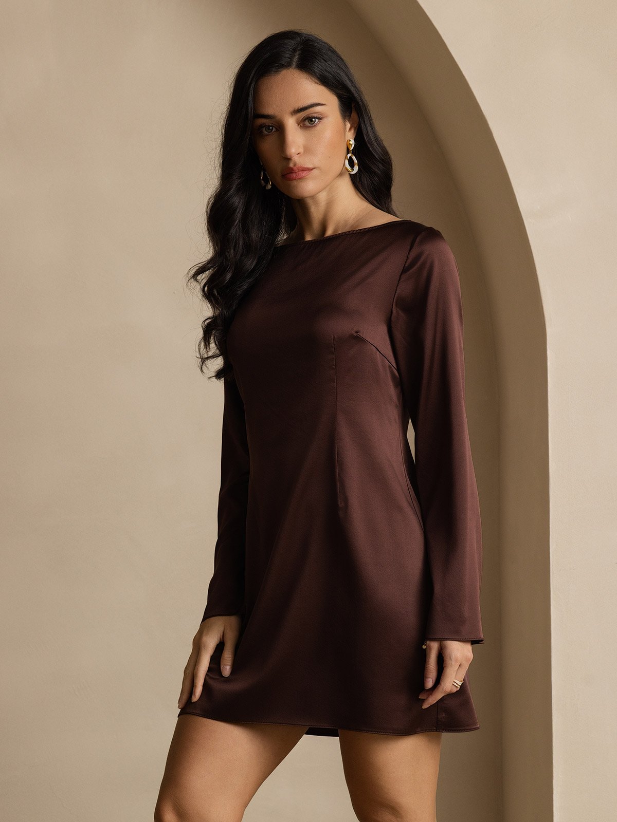 19Momme Robe Élégante à Manches Longues en Soie 19Momme Robe Élégante à Manches Longues en Soie