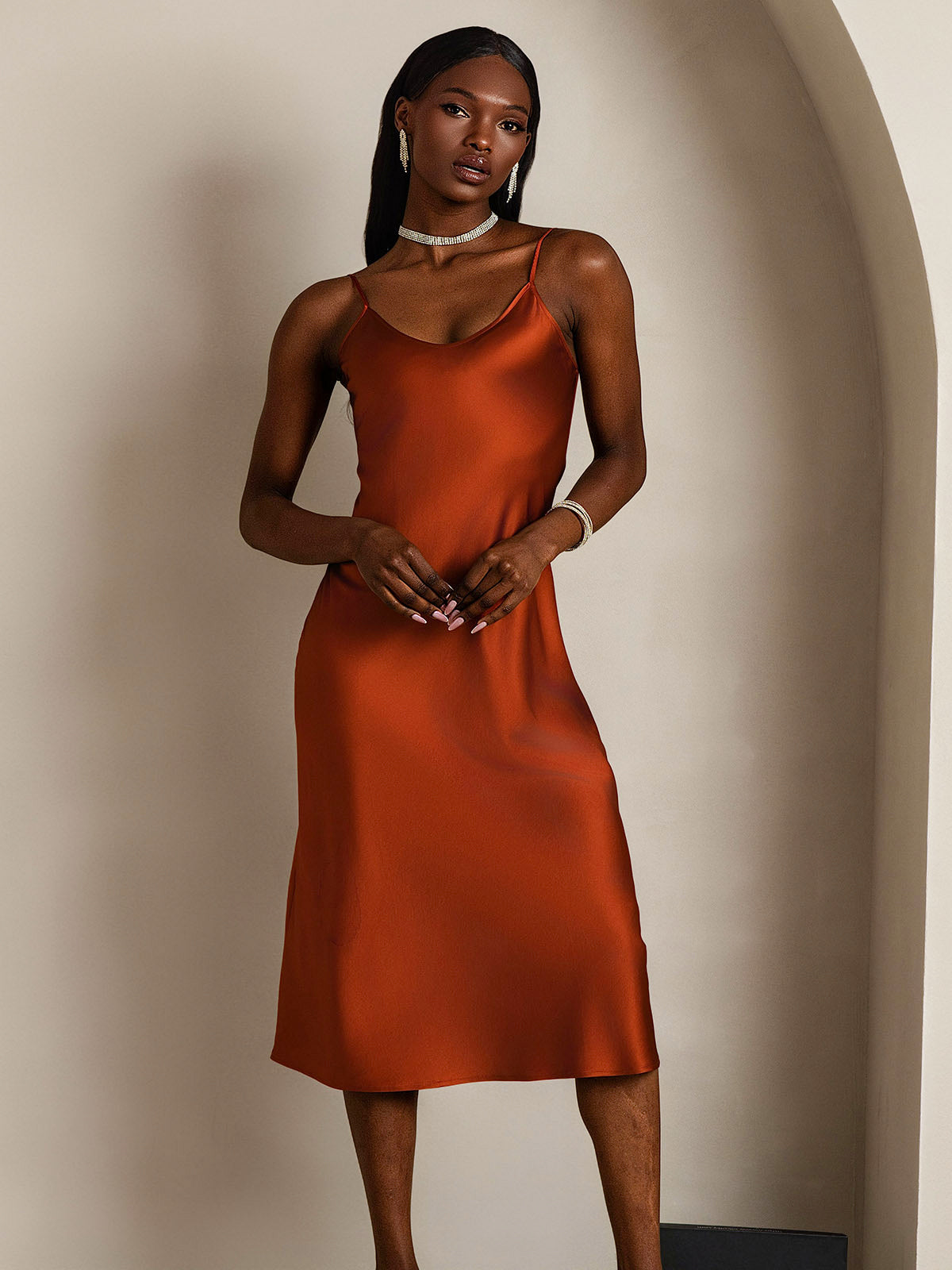 Robe Longue en Soie Pure avec Bretelles Spaghetti Robe Longue en Soie Pure avec Bretelles Spaghetti