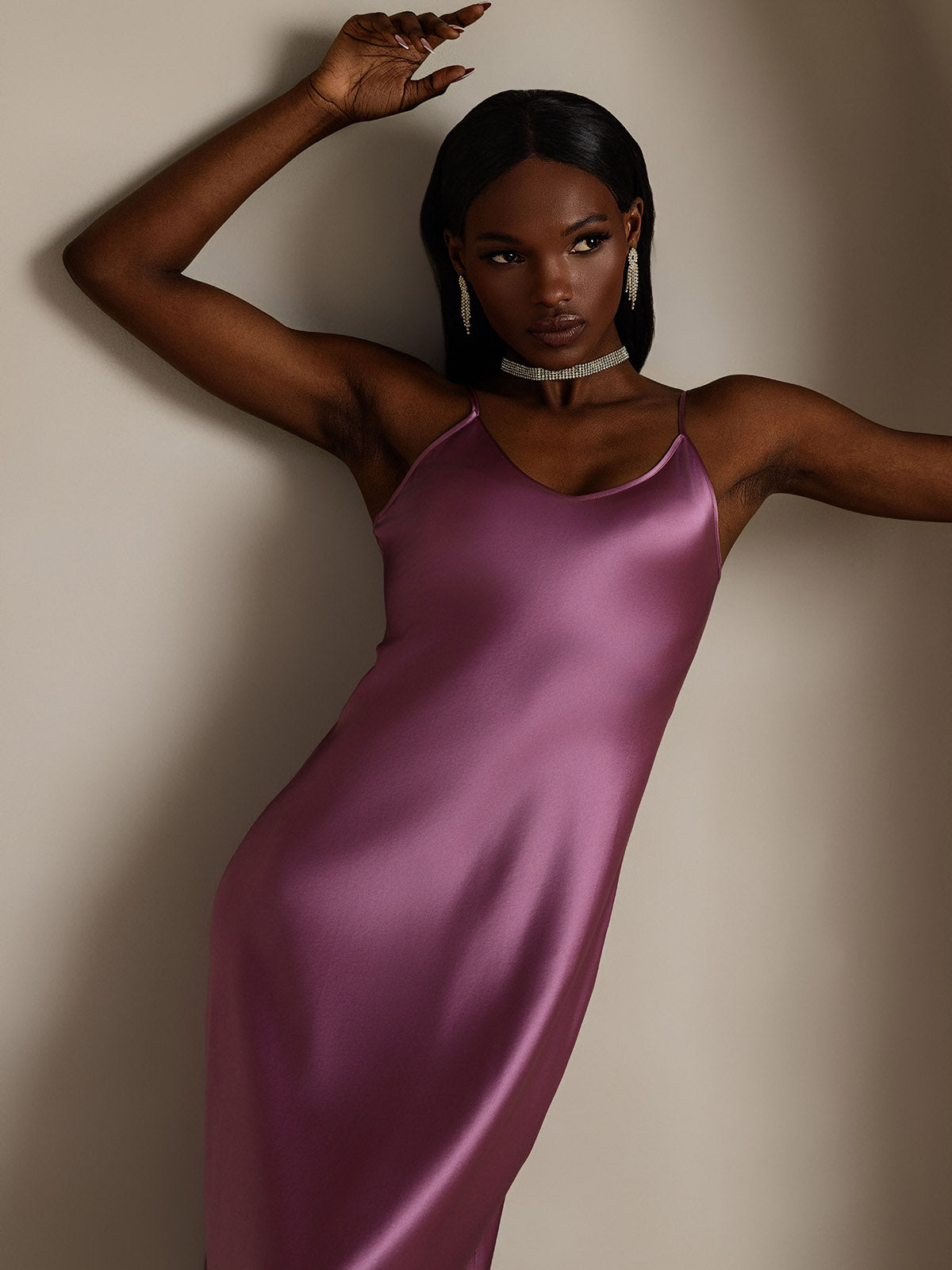 Robe Longue en Soie avec Bretelles Spaghetti Robe Longue en Soie avec Bretelles Spaghetti