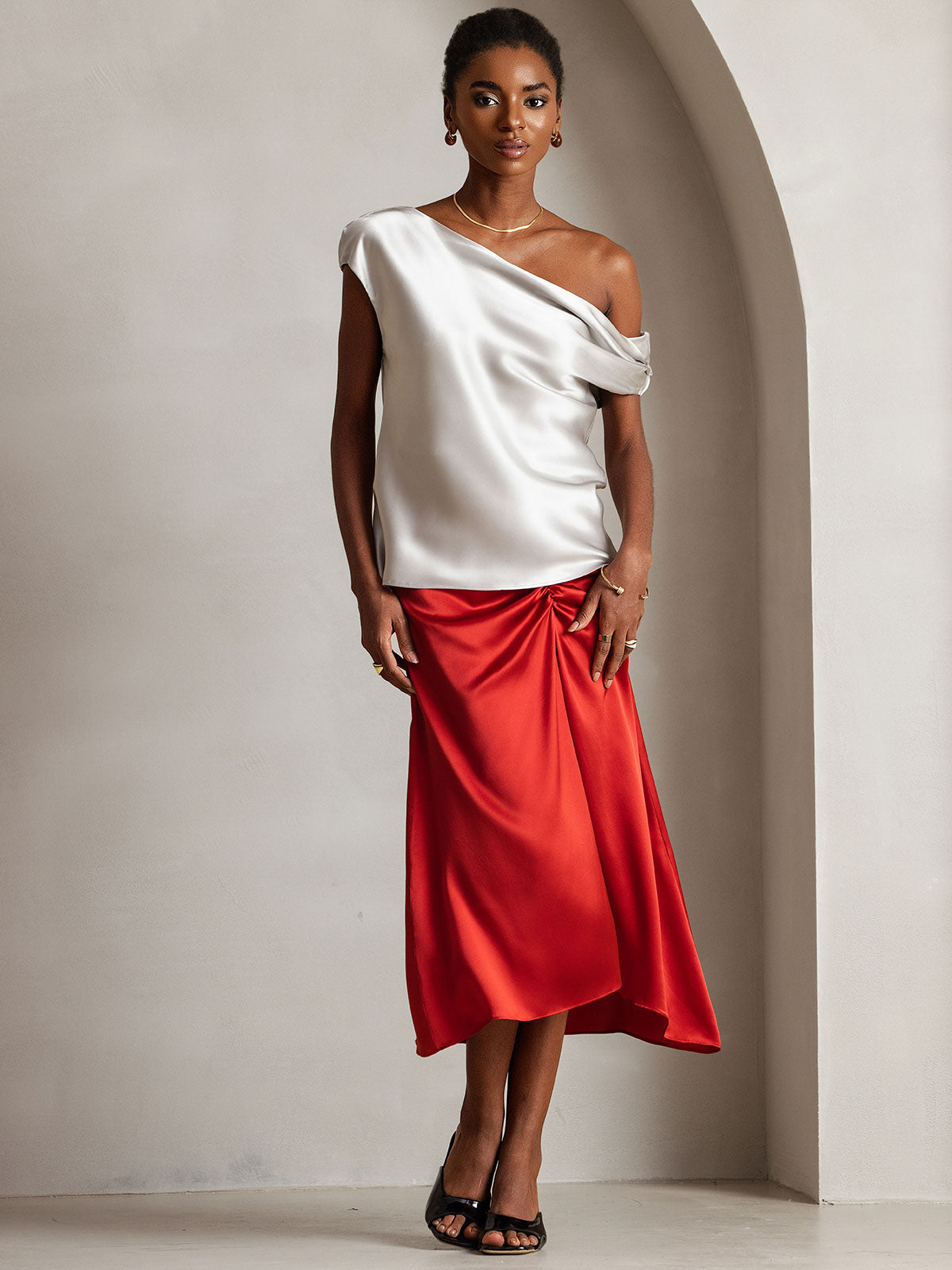 19Momme Soie Chic Unique Épaule Blouse 19Momme Soie Chic Unique Épaule Blouse