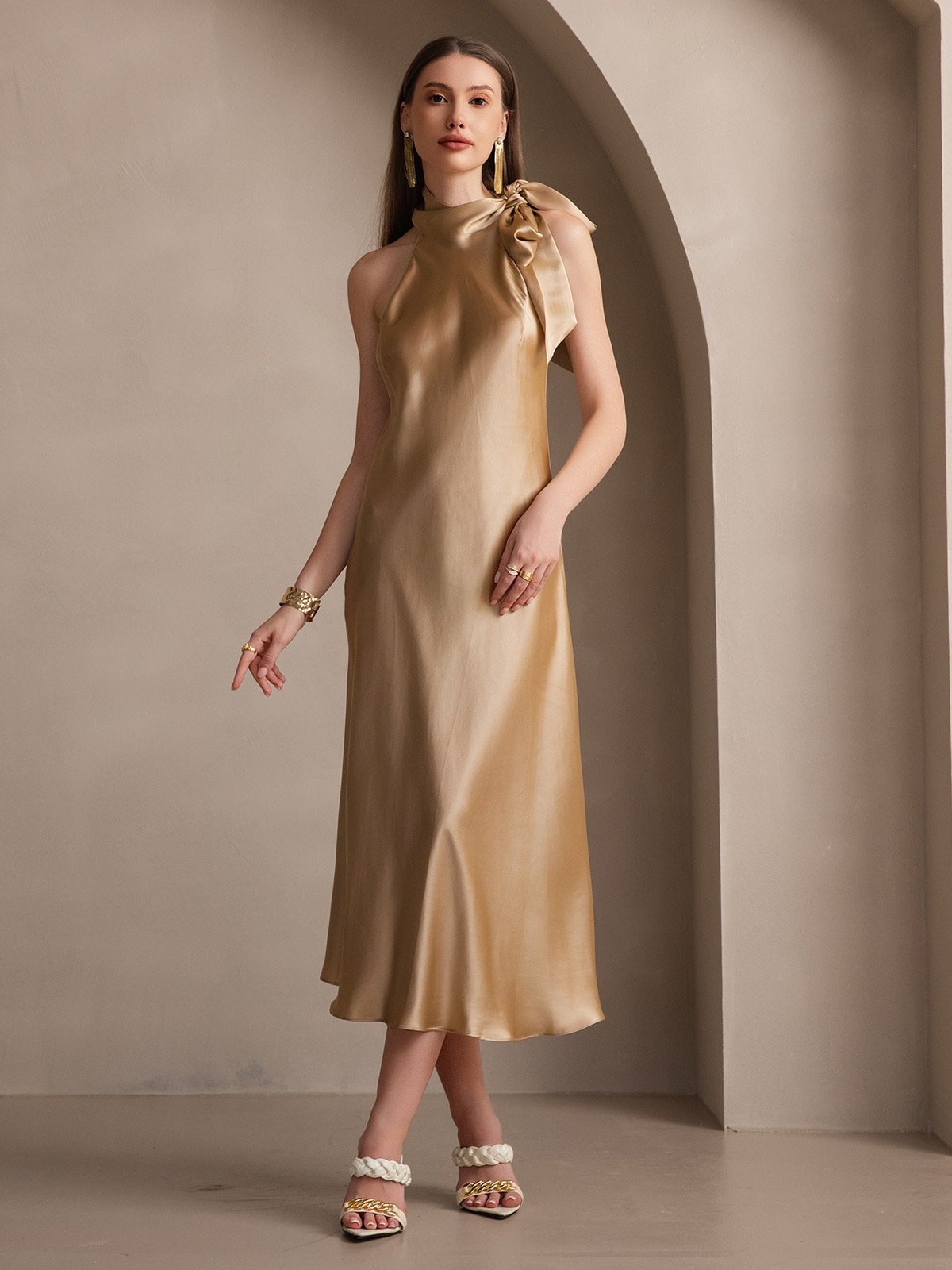19Momme Soie Nouer Col Maxi Robe