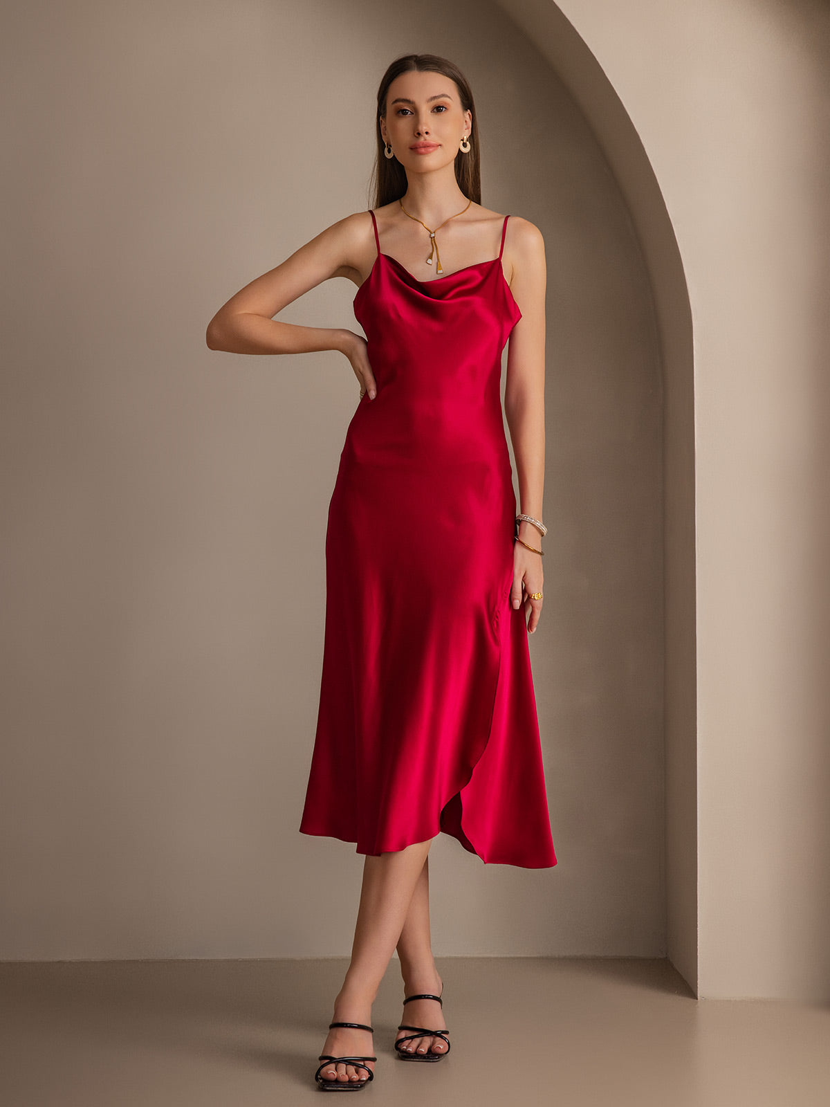 Pure Soie Bretelles Spaghetti Fente Longue Robe Pure Soie Bretelles Spaghetti Fente Longue Robe