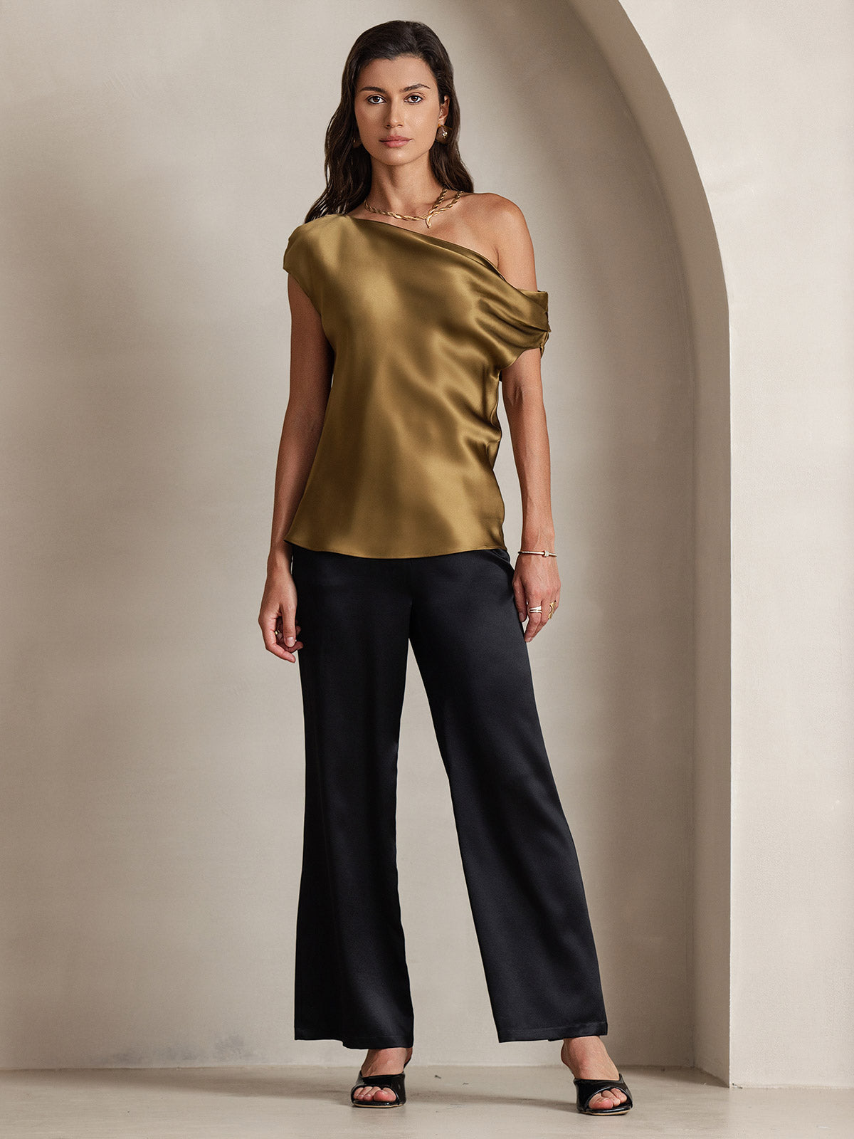 19Momme Soie Chic Unique Épaule Blouse 19Momme Soie Chic Unique Épaule Blouse